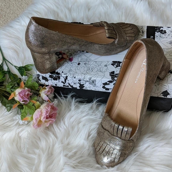 Leaving 2/21 Last Chance Removing Soon - Picture 3 of 11